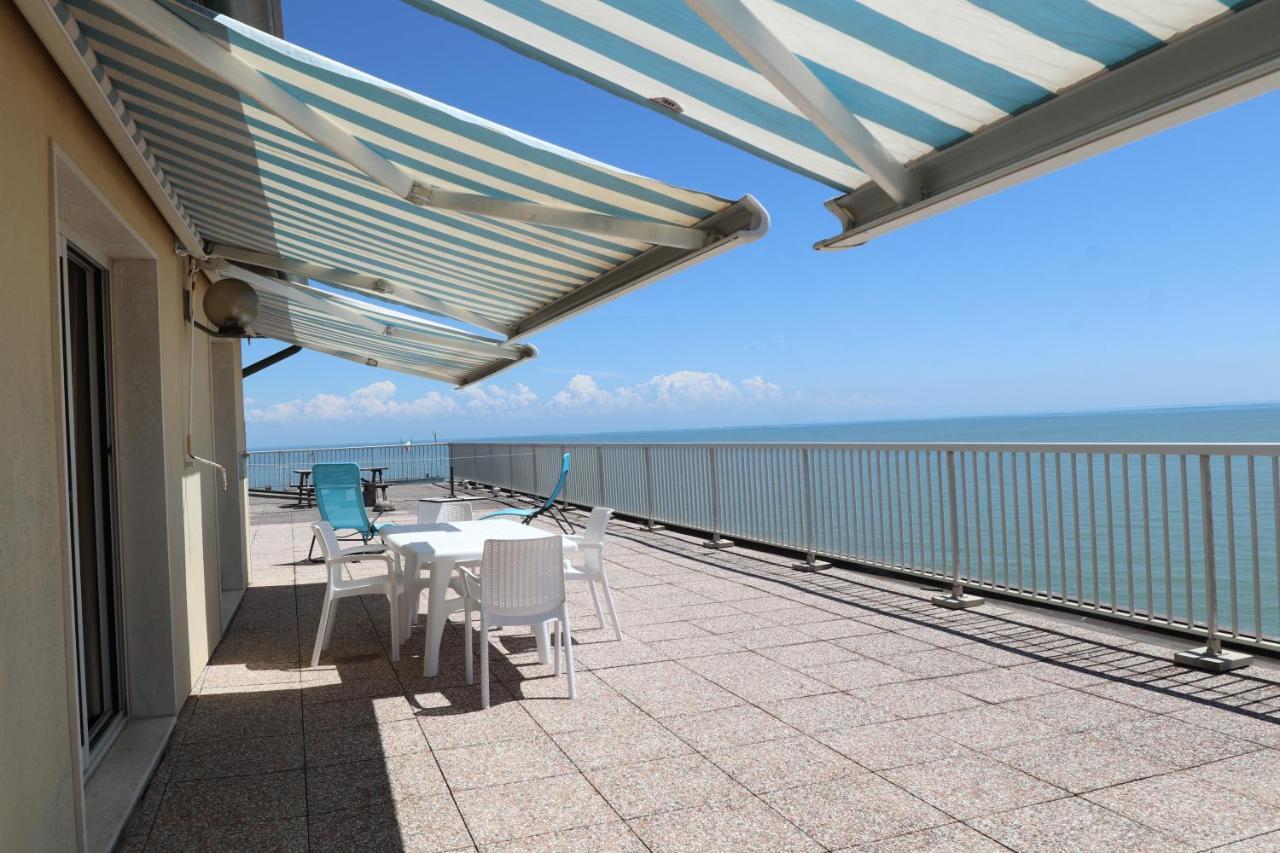 Penthouse Attico Mara Appartement Caorle Buitenkant foto
