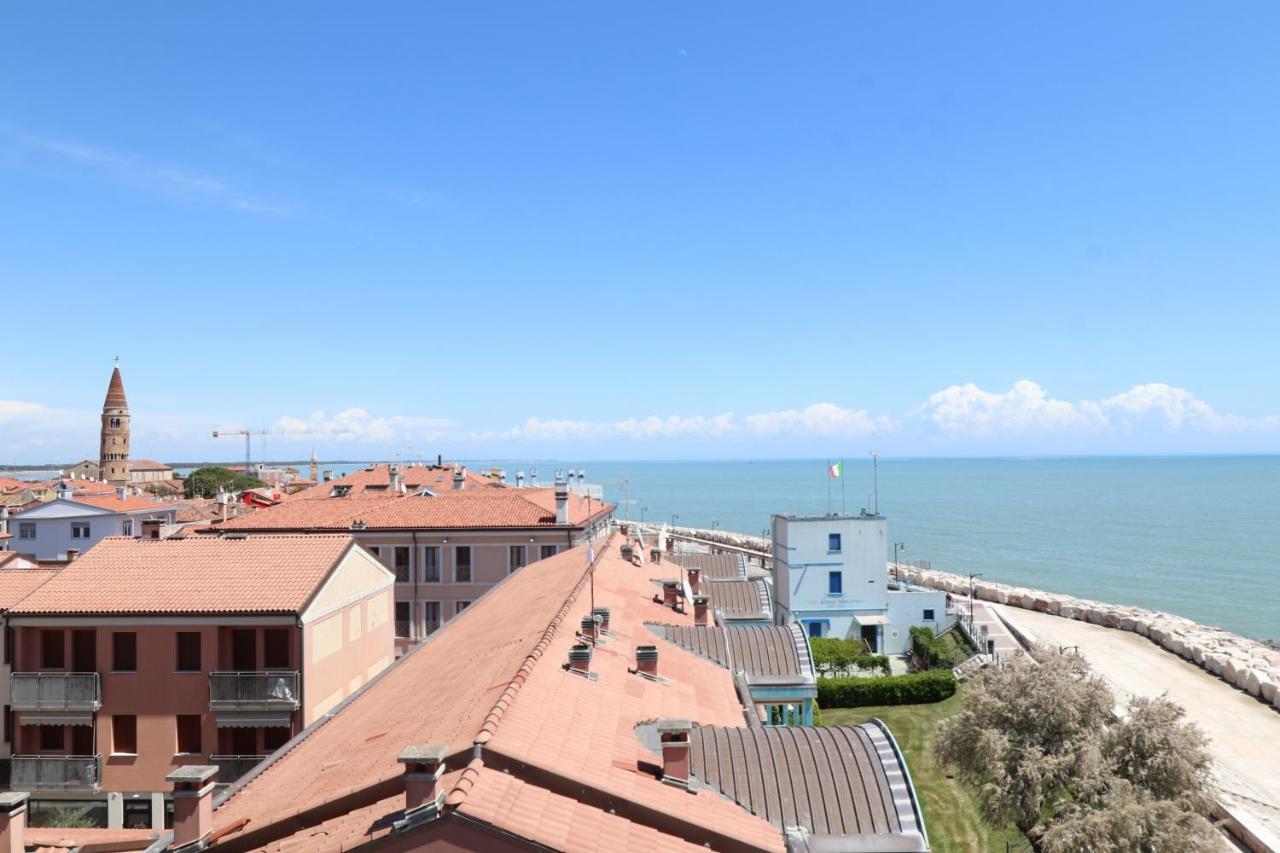 Penthouse Attico Mara Appartement Caorle Buitenkant foto