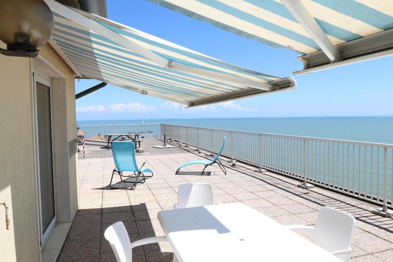 Penthouse Attico Mara Appartement Caorle Buitenkant foto